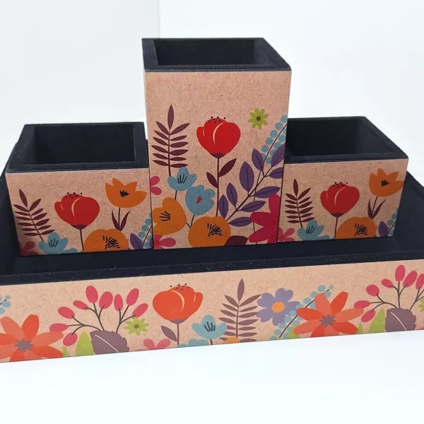 Organizador de mesa floral kraft